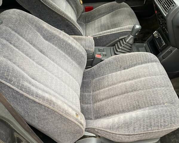 Серый Мицубиси Галант, объемом двигателя 1.8 л и пробегом 300 тыс. км за 1500 $, фото 13 на Automoto.ua