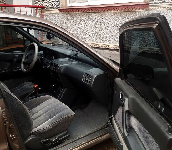 Серый Мицубиси Галант, объемом двигателя 1.8 л и пробегом 0 тыс. км за 1700 $, фото 3 на Automoto.ua