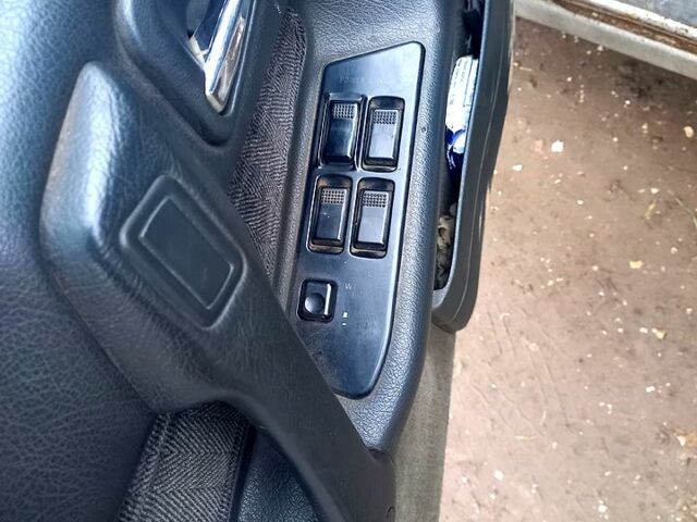 Серый Мицубиси Галант, объемом двигателя 1.8 л и пробегом 0 тыс. км за 1200 $, фото 4 на Automoto.ua