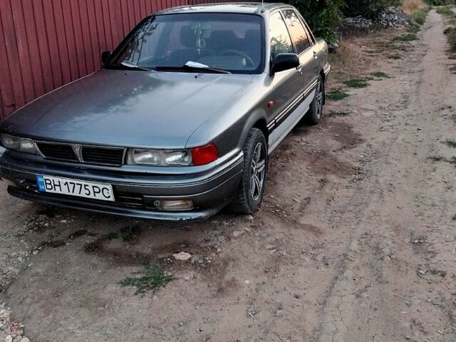 Мицубиси Галант 1992 в Подольск (Котовск) на Automoto.ua Серый Мицубиси Галант, объемом двигателя 1.8 л и пробегом 0 тыс. км за 1740 $, фото 3 на Automoto.ua