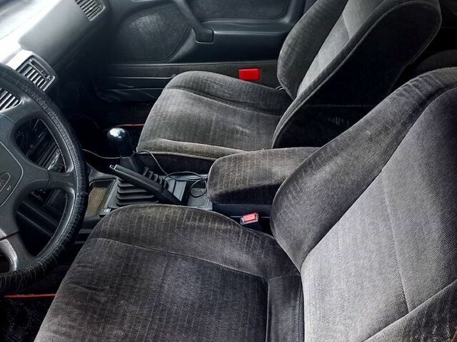 Серый Мицубиси Галант, объемом двигателя 1.8 л и пробегом 0 тыс. км за 1200 $, фото 3 на Automoto.ua