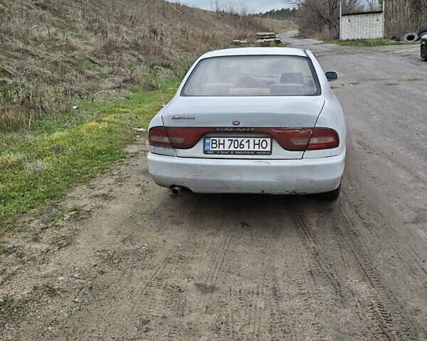 Серый Мицубиси Галант, объемом двигателя 2 л и пробегом 280 тыс. км за 1600 $, фото 1 на Automoto.ua