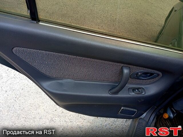 Сірий Міцубісі Галант, об'ємом двигуна 2 л та пробігом 320 тис. км за 1500 $, фото 7 на Automoto.ua