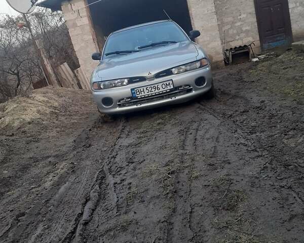 Сірий Міцубісі Галант, об'ємом двигуна 1.8 л та пробігом 280 тис. км за 2600 $, фото 3 на Automoto.ua