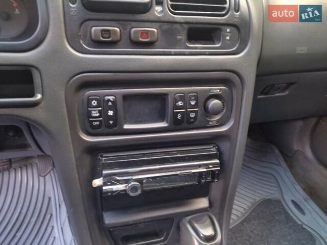 Серый Мицубиси Галант, объемом двигателя 2 л и пробегом 318 тыс. км за 1500 $, фото 3 на Automoto.ua