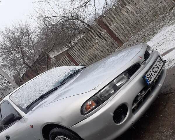 Сірий Міцубісі Галант, об'ємом двигуна 1.8 л та пробігом 280 тис. км за 2600 $, фото 1 на Automoto.ua