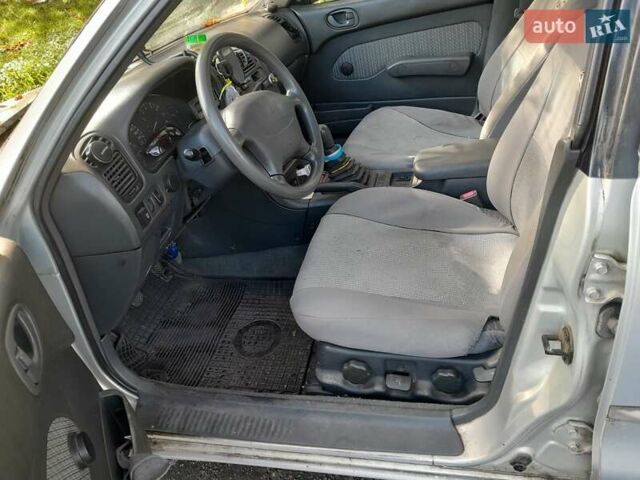 Серый Мицубиси Галант, объемом двигателя 1.76 л и пробегом 313 тыс. км за 1200 $, фото 8 на Automoto.ua