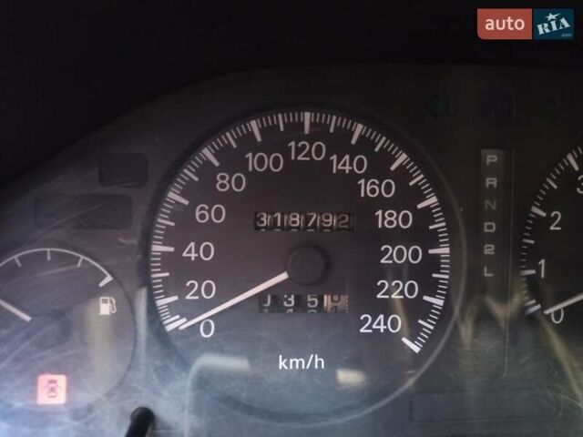 Серый Мицубиси Галант, объемом двигателя 2 л и пробегом 318 тыс. км за 1500 $, фото 4 на Automoto.ua