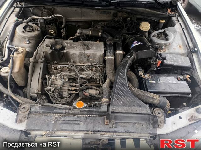 Серый Мицубиси Галант, объемом двигателя 20 л и пробегом 311 тыс. км за 2100 $, фото 9 на Automoto.ua