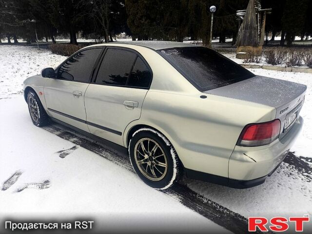 Серый Мицубиси Галант, объемом двигателя 20 л и пробегом 311 тыс. км за 2100 $, фото 4 на Automoto.ua