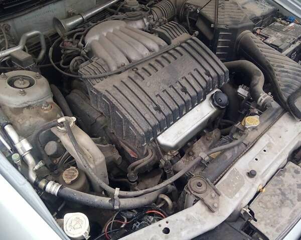 Серый Мицубиси Галант, объемом двигателя 2.5 л и пробегом 313 тыс. км за 3500 $, фото 7 на Automoto.ua