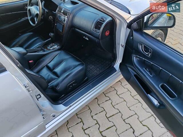 Серый Мицубиси Галант, объемом двигателя 2.5 л и пробегом 330 тыс. км за 4200 $, фото 11 на Automoto.ua