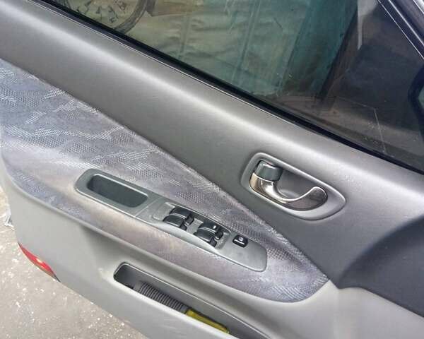 Серый Мицубиси Галант, объемом двигателя 2.5 л и пробегом 313 тыс. км за 3500 $, фото 15 на Automoto.ua