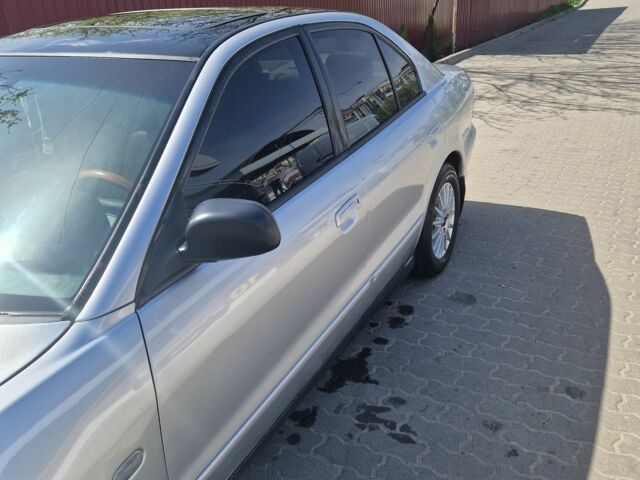 Серый Мицубиси Галант, объемом двигателя 2.5 л и пробегом 300 тыс. км за 3500 $, фото 4 на Automoto.ua