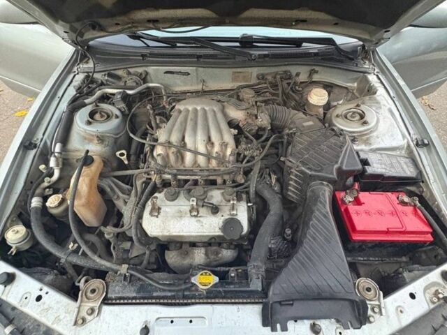 Серый Мицубиси Галант, объемом двигателя 2.5 л и пробегом 422 тыс. км за 3100 $, фото 3 на Automoto.ua