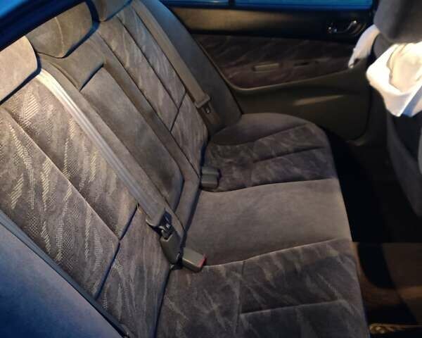 Серый Мицубиси Галант, объемом двигателя 2 л и пробегом 200 тыс. км за 2000 $, фото 7 на Automoto.ua