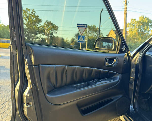 Серый Мицубиси Галант, объемом двигателя 2 л и пробегом 380 тыс. км за 5400 $, фото 21 на Automoto.ua