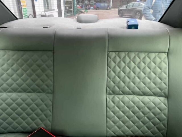 Сірий Міцубісі Галант, об'ємом двигуна 2.4 л та пробігом 400 тис. км за 2500 $, фото 5 на Automoto.ua