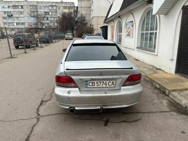 Сірий Міцубісі Галант, об'ємом двигуна 2.4 л та пробігом 400 тис. км за 2500 $, фото 1 на Automoto.ua