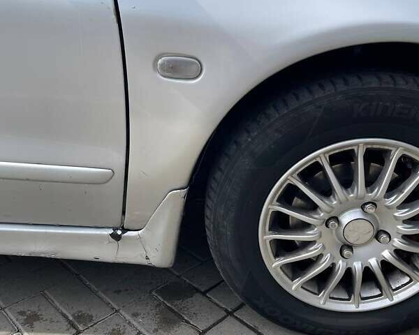 Серый Мицубиси Галант, объемом двигателя 2.5 л и пробегом 300 тыс. км за 2850 $, фото 2 на Automoto.ua