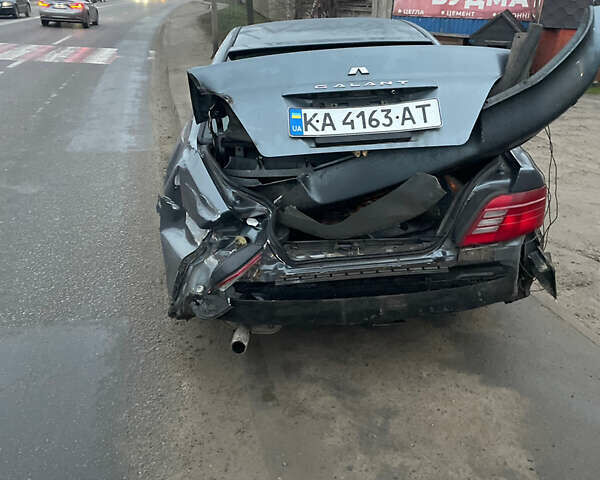 Серый Мицубиси Галант, объемом двигателя 2.4 л и пробегом 202 тыс. км за 1500 $, фото 1 на Automoto.ua