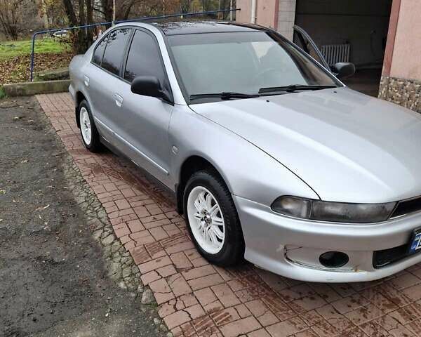 Сірий Міцубісі Галант, об'ємом двигуна 2 л та пробігом 280 тис. км за 4200 $, фото 1 на Automoto.ua