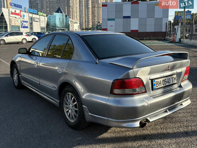 Серый Мицубиси Галант, объемом двигателя 2 л и пробегом 145 тыс. км за 5500 $, фото 3 на Automoto.ua