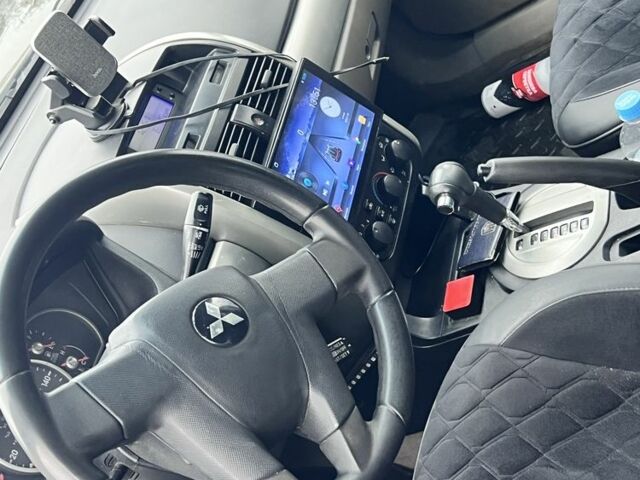 Сірий Міцубісі Галант, об'ємом двигуна 2.4 л та пробігом 119 тис. км за 4500 $, фото 2 на Automoto.ua