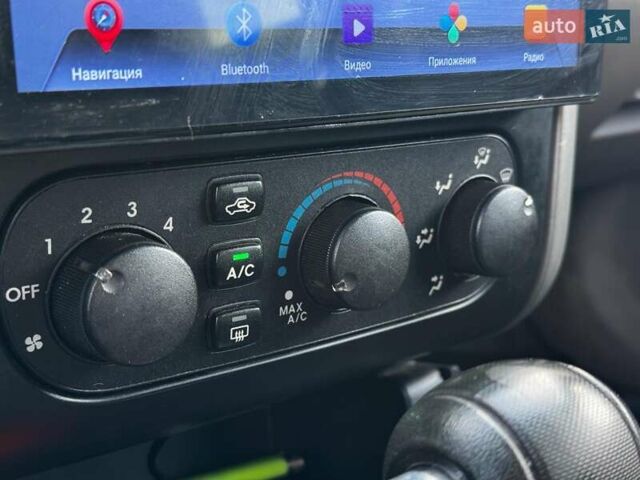 Сірий Міцубісі Галант, об'ємом двигуна 2.4 л та пробігом 120 тис. км за 4990 $, фото 15 на Automoto.ua