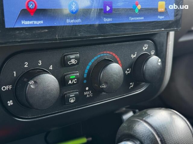Серый Мицубиси Галант, объемом двигателя 2.4 л и пробегом 120 тыс. км за 4990 $, фото 15 на Automoto.ua