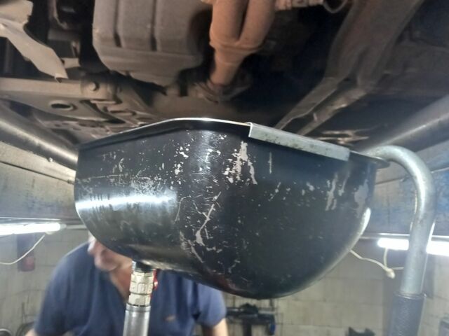 Серый Мицубиси Галант, объемом двигателя 2.4 л и пробегом 106 тыс. км за 3980 $, фото 12 на Automoto.ua