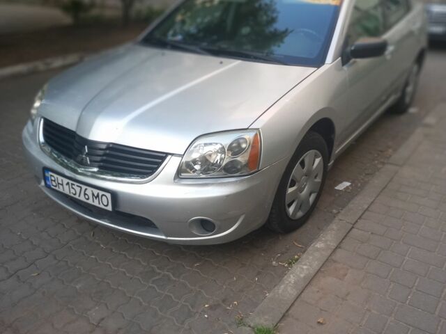 Серый Мицубиси Галант, объемом двигателя 2.4 л и пробегом 106 тыс. км за 3980 $, фото 1 на Automoto.ua