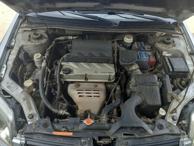 Серый Мицубиси Галант, объемом двигателя 2.4 л и пробегом 106 тыс. км за 3980 $, фото 9 на Automoto.ua