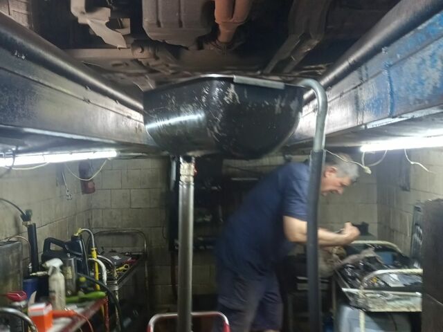 Серый Мицубиси Галант, объемом двигателя 2.4 л и пробегом 106 тыс. км за 3980 $, фото 11 на Automoto.ua