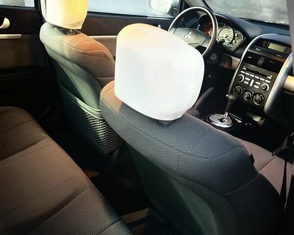 Серый Мицубиси Галант, объемом двигателя 2.35 л и пробегом 218 тыс. км за 5300 $, фото 8 на Automoto.ua