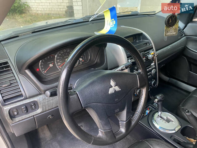 Серый Мицубиси Галант, объемом двигателя 2.4 л и пробегом 170 тыс. км за 5200 $, фото 5 на Automoto.ua