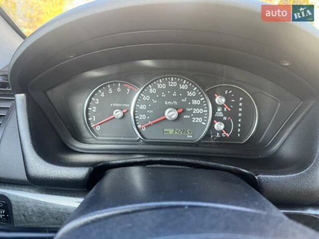 Сірий Міцубісі Галант, об'ємом двигуна 2.38 л та пробігом 342 тис. км за 3950 $, фото 5 на Automoto.ua
