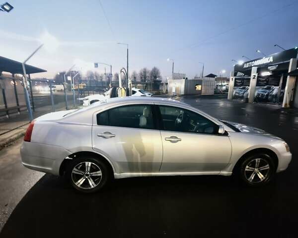 Серый Мицубиси Галант, объемом двигателя 2.35 л и пробегом 218 тыс. км за 5300 $, фото 36 на Automoto.ua