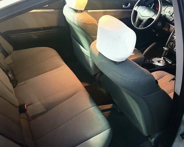 Серый Мицубиси Галант, объемом двигателя 2.35 л и пробегом 218 тыс. км за 5300 $, фото 28 на Automoto.ua