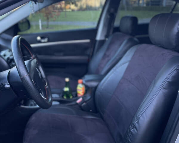 Серый Мицубиси Галант, объемом двигателя 2.4 л и пробегом 271 тыс. км за 3999 $, фото 34 на Automoto.ua