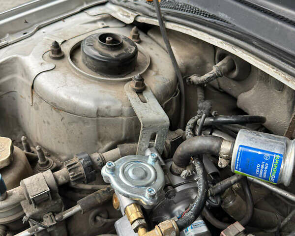 Серый Мицубиси Галант, объемом двигателя 2.4 л и пробегом 398 тыс. км за 5555 $, фото 42 на Automoto.ua