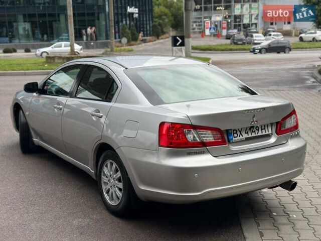 Серый Мицубиси Галант, объемом двигателя 2.4 л и пробегом 398 тыс. км за 4950 $, фото 2 на Automoto.ua