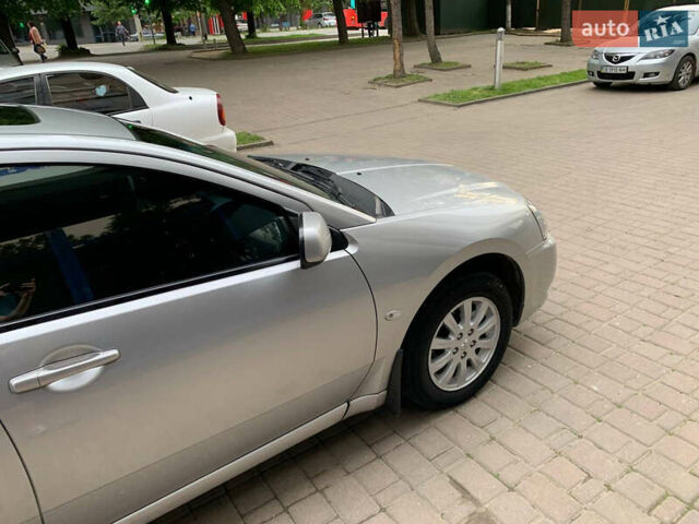 Сірий Міцубісі Галант, об'ємом двигуна 2.4 л та пробігом 130 тис. км за 7500 $, фото 4 на Automoto.ua
