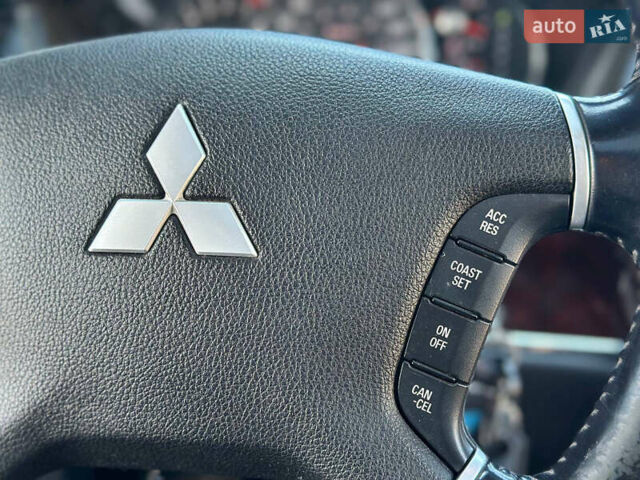 Серый Мицубиси Галант, объемом двигателя 2.38 л и пробегом 234 тыс. км за 5399 $, фото 31 на Automoto.ua