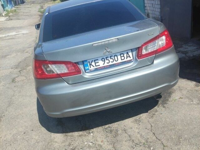 Серый Мицубиси Галант, объемом двигателя 2.4 л и пробегом 220 тыс. км за 5200 $, фото 3 на Automoto.ua