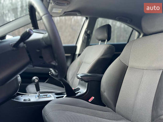 Серый Мицубиси Галант, объемом двигателя 2.4 л и пробегом 285 тыс. км за 6200 $, фото 7 на Automoto.ua