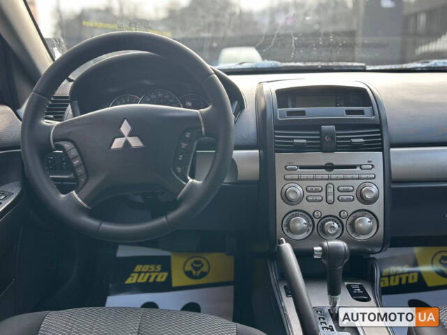 Серый Мицубиси Галант, объемом двигателя 2.4 л и пробегом 285 тыс. км за 6800 $, фото 14 на Automoto.ua