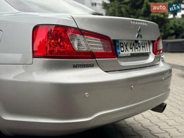 Серый Мицубиси Галант, объемом двигателя 2.4 л и пробегом 398 тыс. км за 5555 $, фото 24 на Automoto.ua