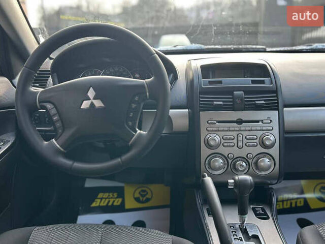 Серый Мицубиси Галант, объемом двигателя 2.4 л и пробегом 285 тыс. км за 6200 $, фото 14 на Automoto.ua