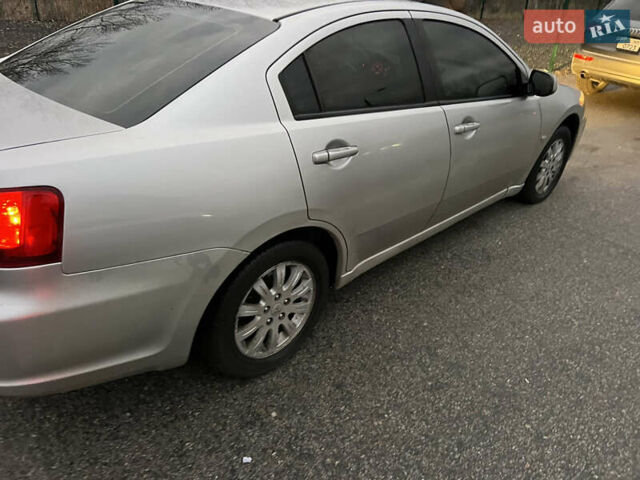 Серый Мицубиси Галант, объемом двигателя 2.4 л и пробегом 200 тыс. км за 4400 $, фото 5 на Automoto.ua